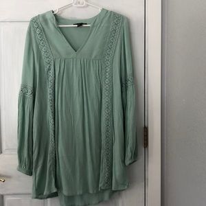 Cute long sleeve summery dress